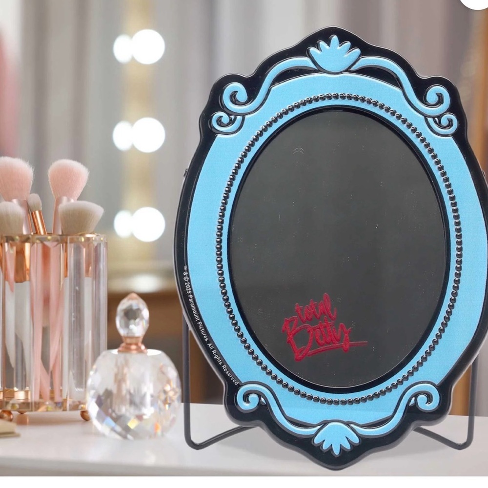 🎀Clueless 90s Y2K Style Wall Mirror Easel Movie✨Cher As if’